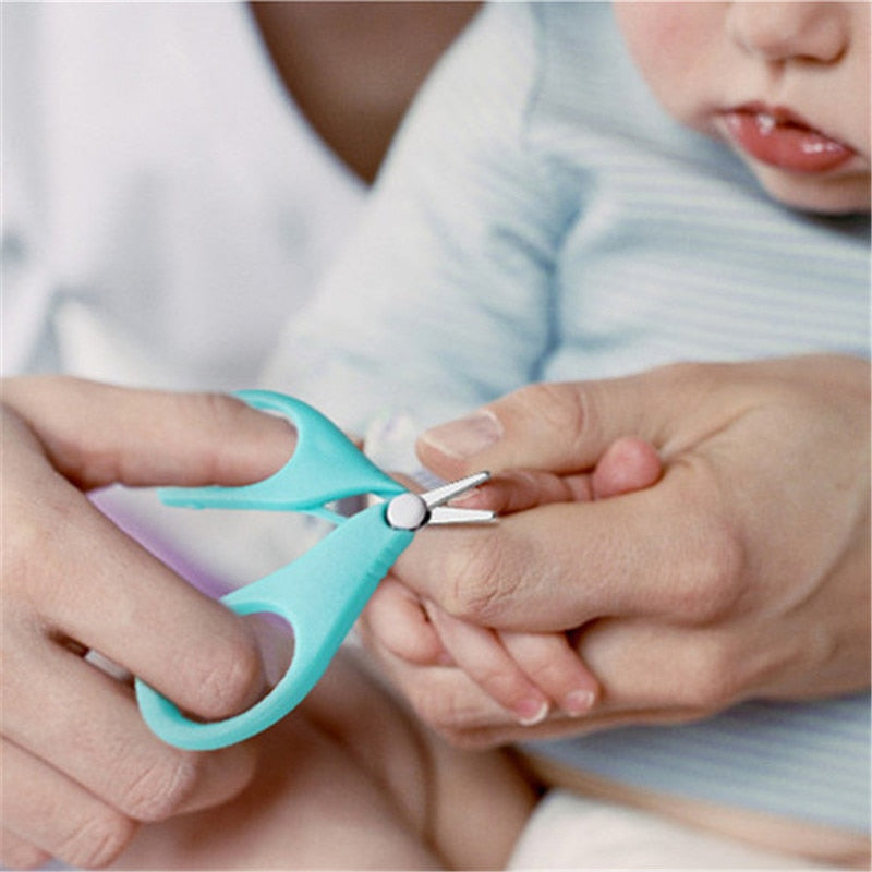 Safety Shell Newborn Nail Scissors