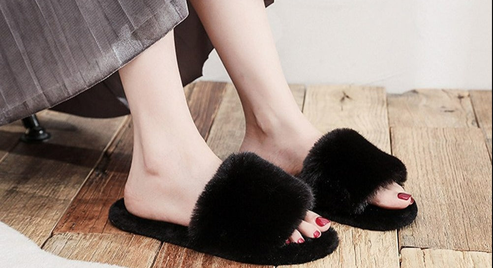 Alyssa Soft Faux Fur Slides